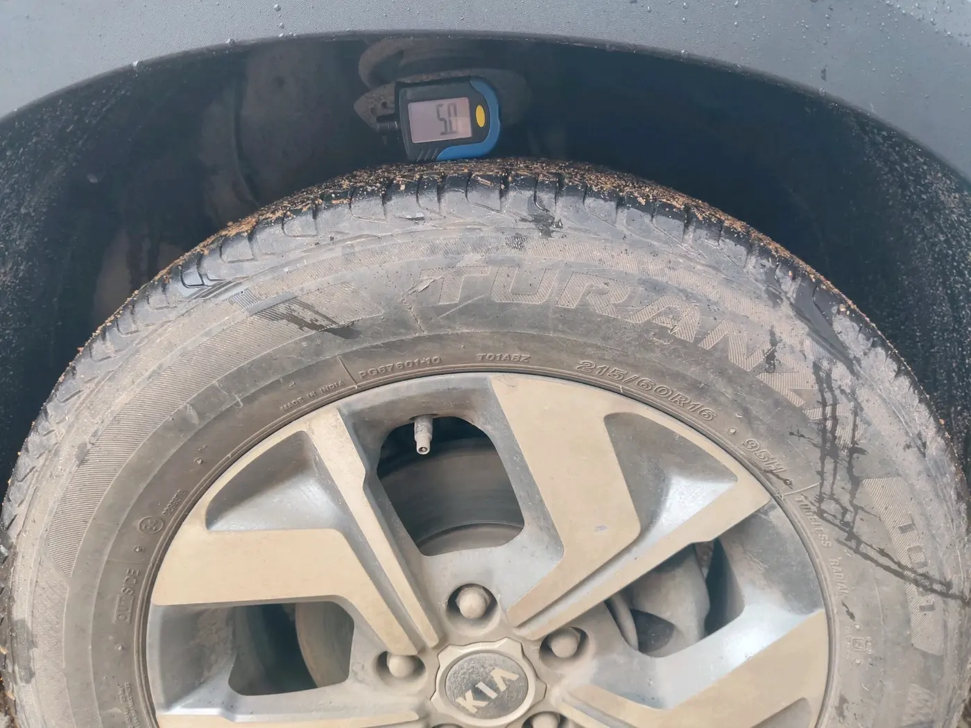 2021 KIA SONET HTX PLUS 1.0 IMT, Petrol, Manual, 83,185 km, tyre