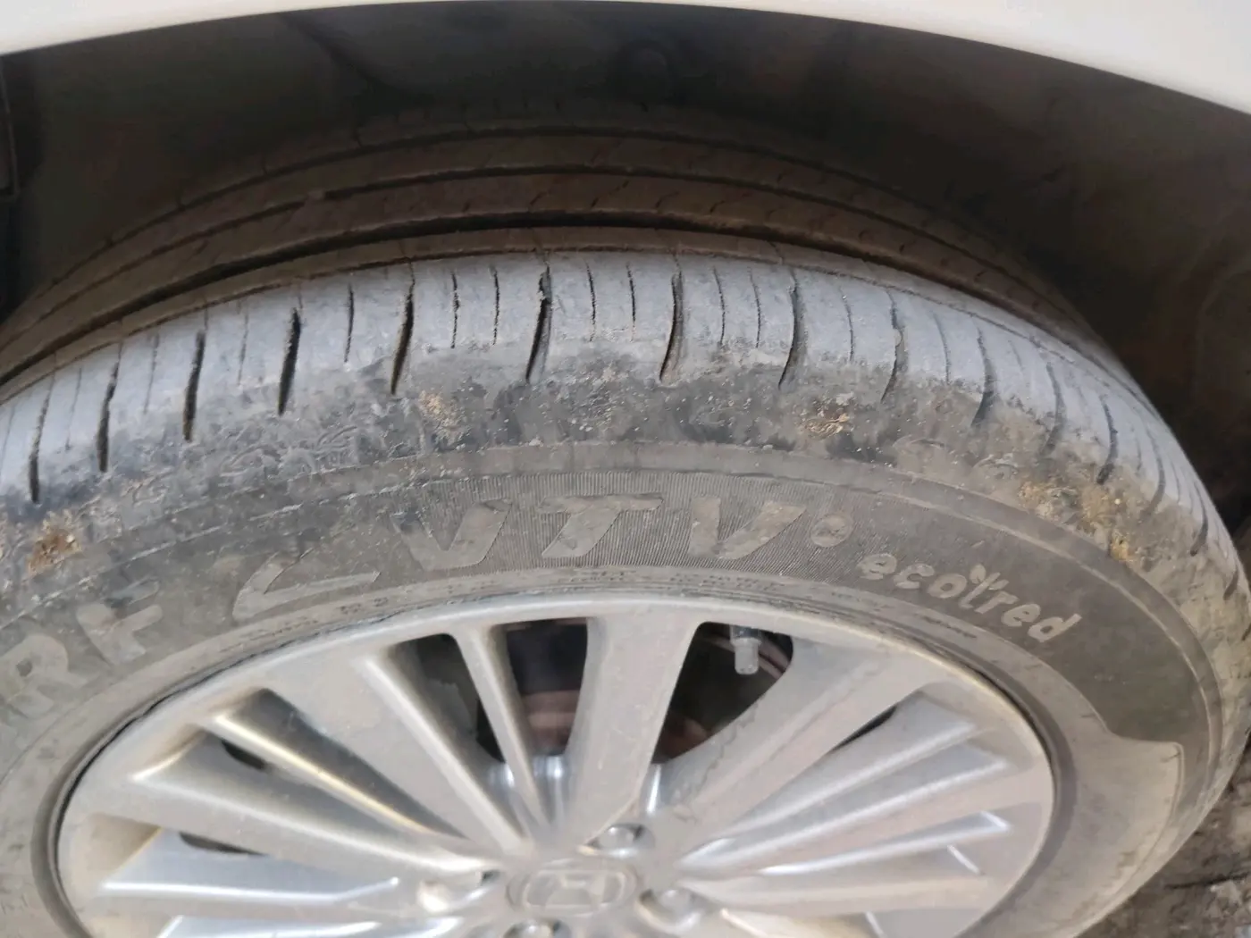 2025 Honda Amaze 1.2L I-VTEC VX, CNG, Manual, 16,216 km, tyre