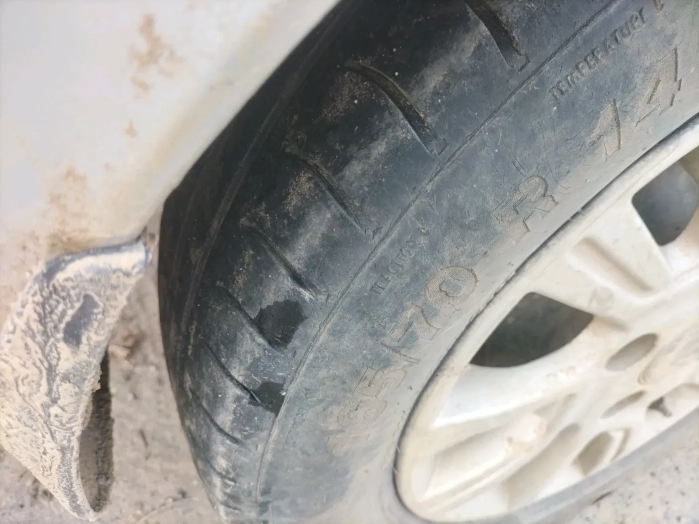 2018 Tata Tiago XZ PETROL, CNG, Manual, 56,426 km, tyre