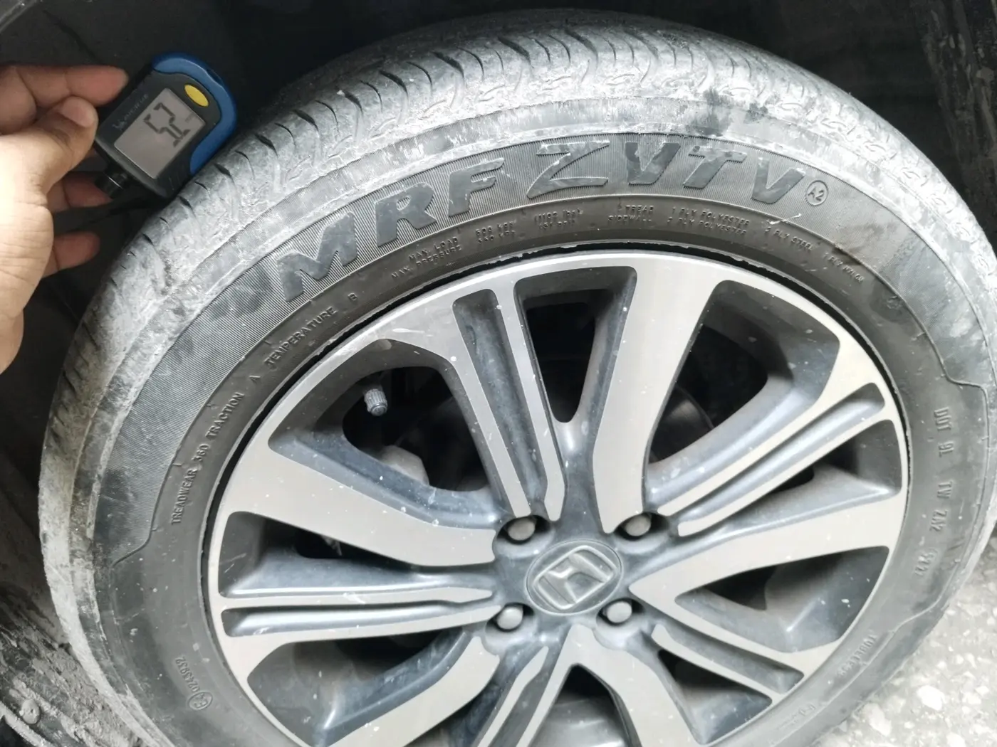 2023 Honda Amaze 1.2L I-VTEC VX, Petrol, Manual, 21,788 km, tyre