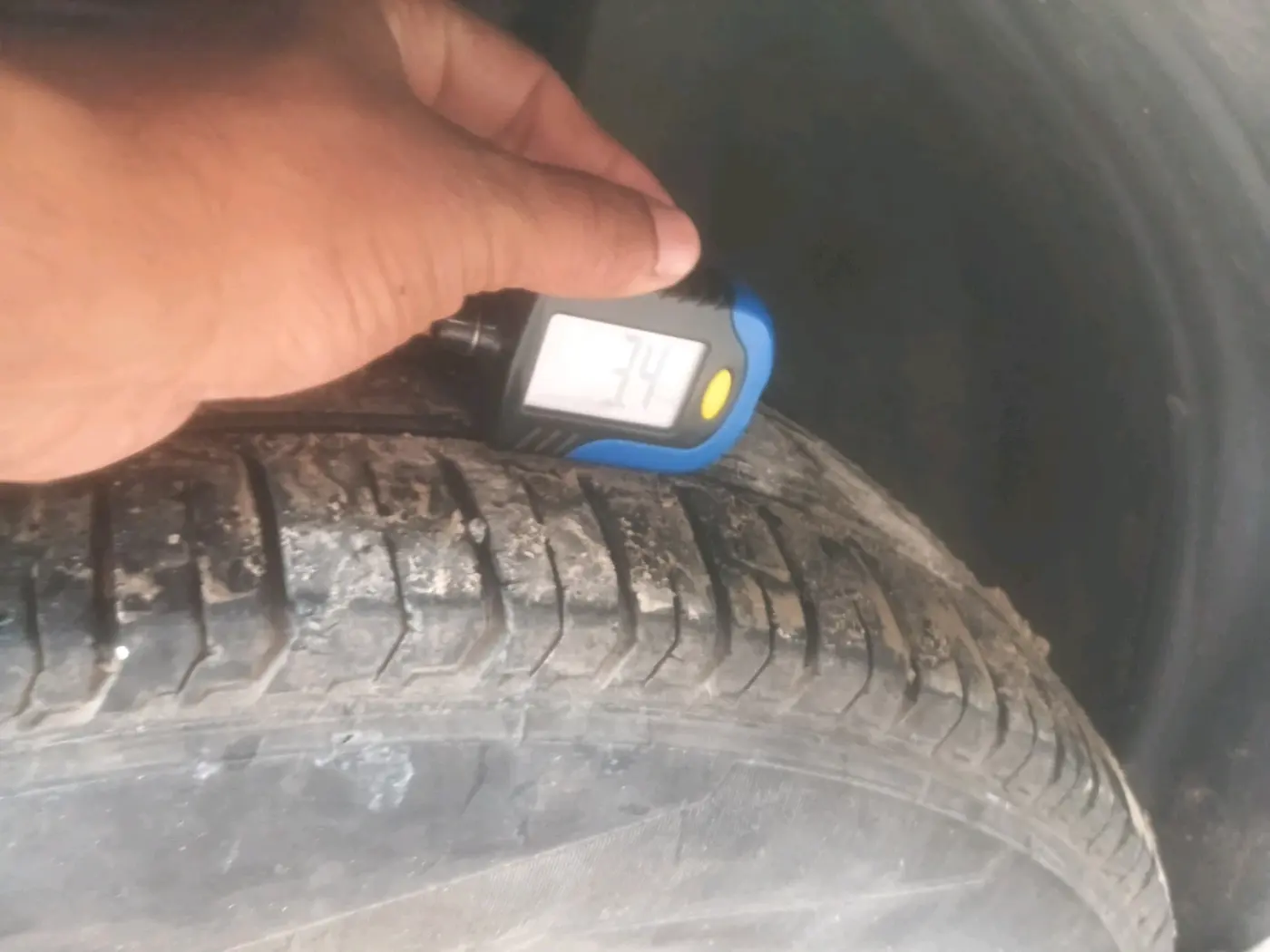 2022 Tata PUNCH PURE MT, Petrol, Manual, 32,166 km, tyre
