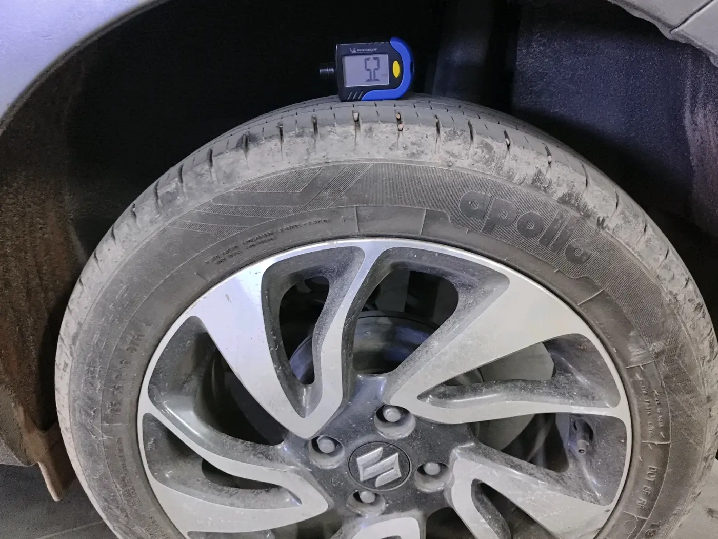2020 Maruti Baleno ZETA PETROL 1.2, Petrol, Manual, 28,867 km, tyre