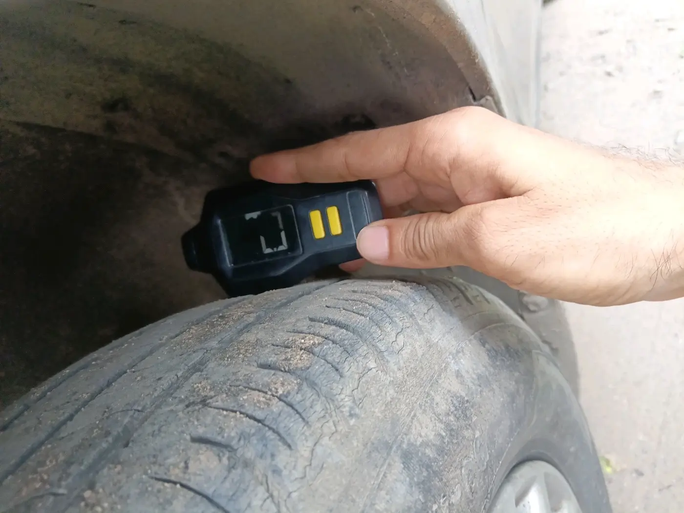 2018 Maruti Dzire ZDI, Diesel, Manual, 1,15,754 km, tyre