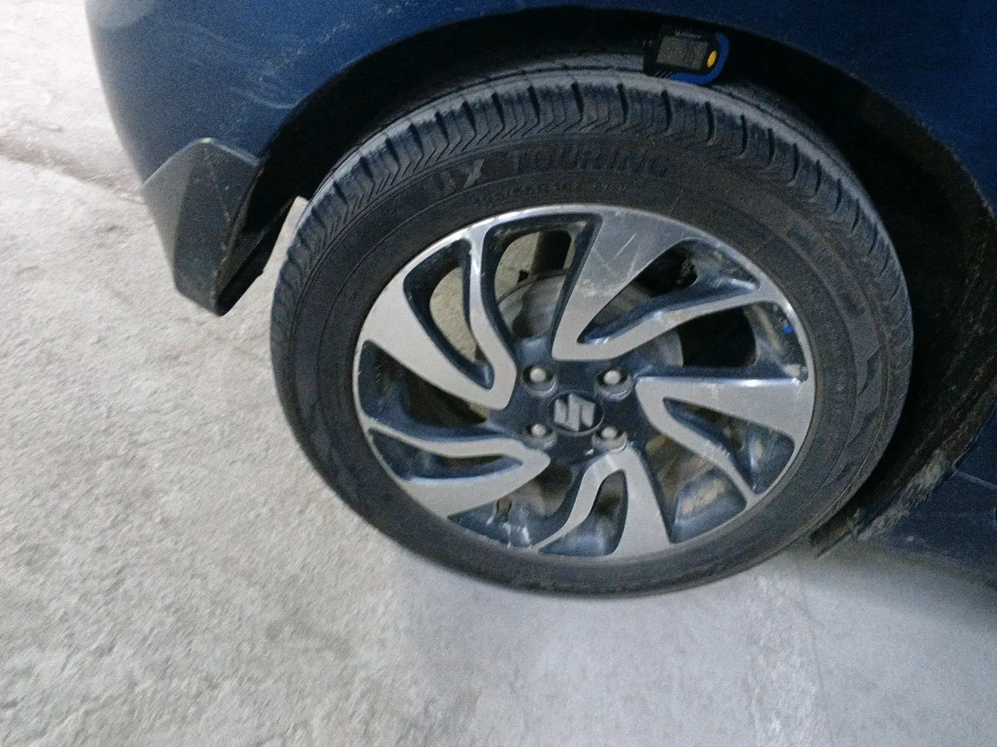 2020 Maruti Baleno ZETA PETROL 1.2, CNG, Manual, 75,763 km, tyre