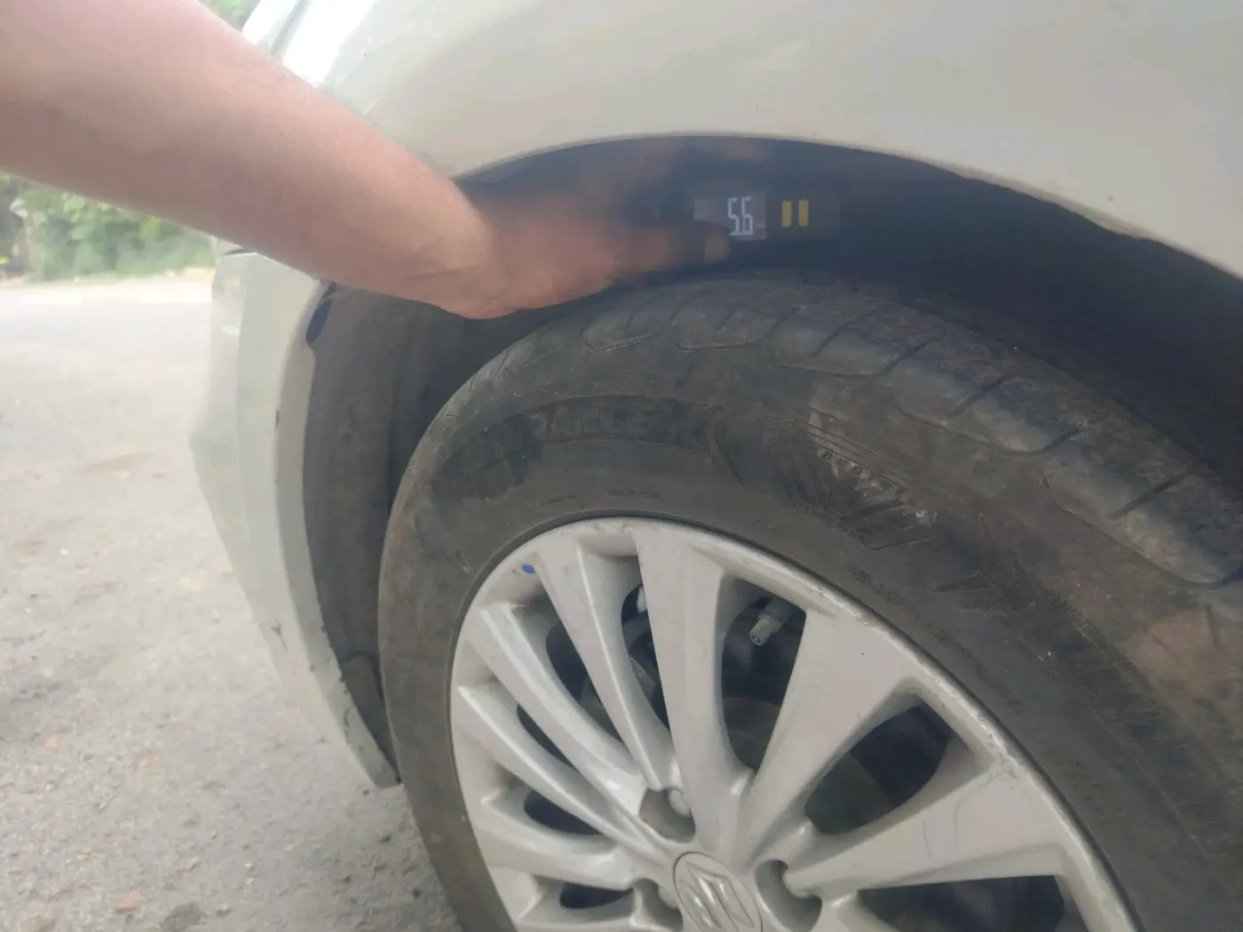 2023 Maruti Ciaz DELTA 1.5 SHVS MT PETROL, Petrol, Manual, 86,379 km, tyre