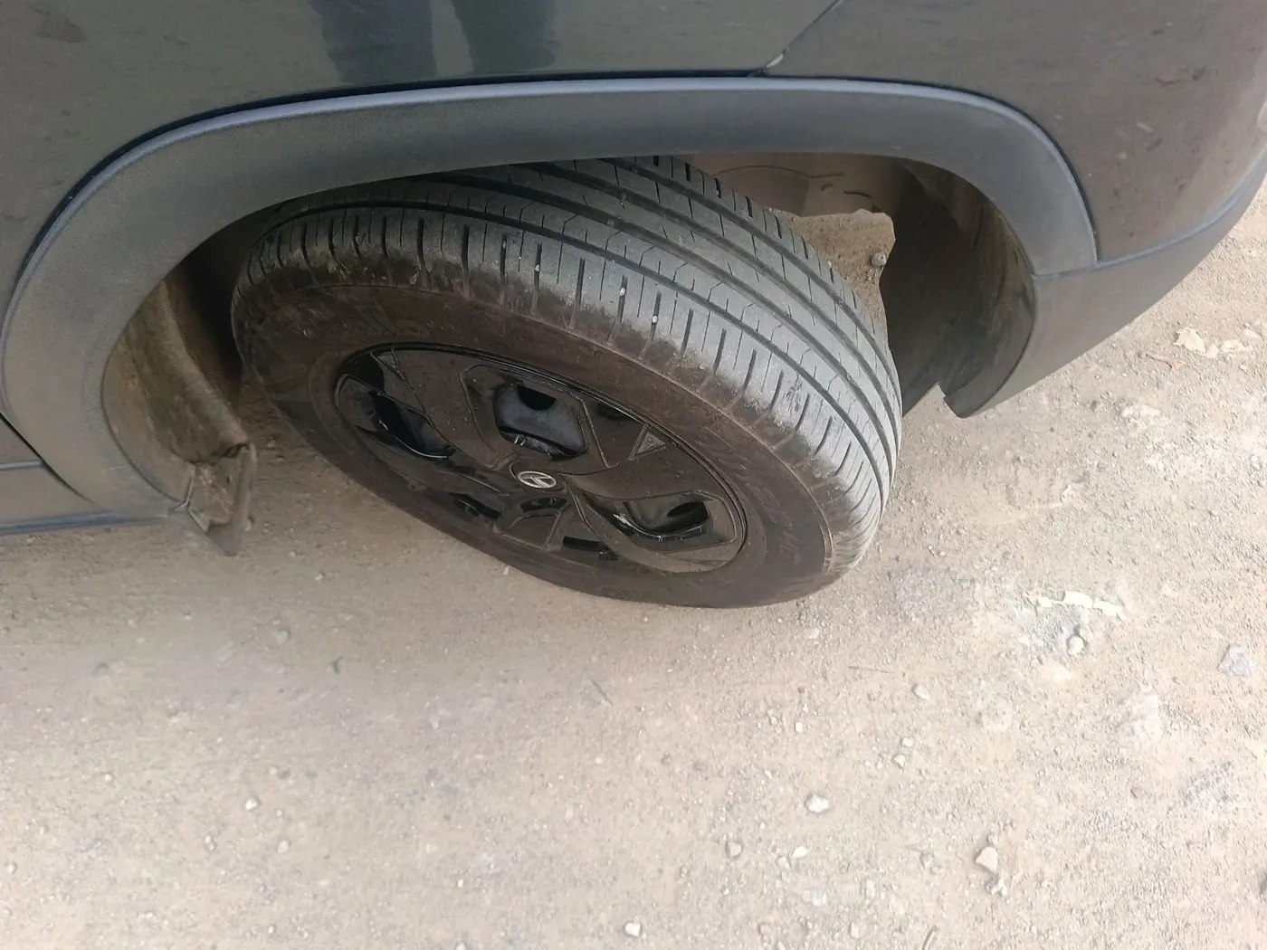 2024 Tata PUNCH ADVENTURE MT, Petrol, Manual, 16,312 km, tyre