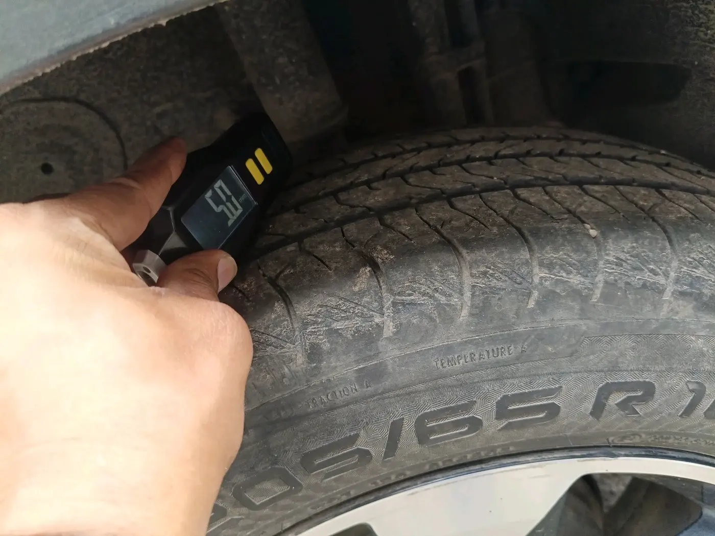 2019 Tata NEXON XZ PLUS DIESEL, Diesel, Manual, 1,07,079 km, tyre