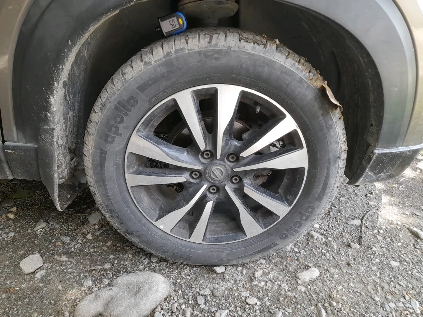 2021 Nissan Kicks XV 1.5, Petrol, Manual, 27,190 km, tyre