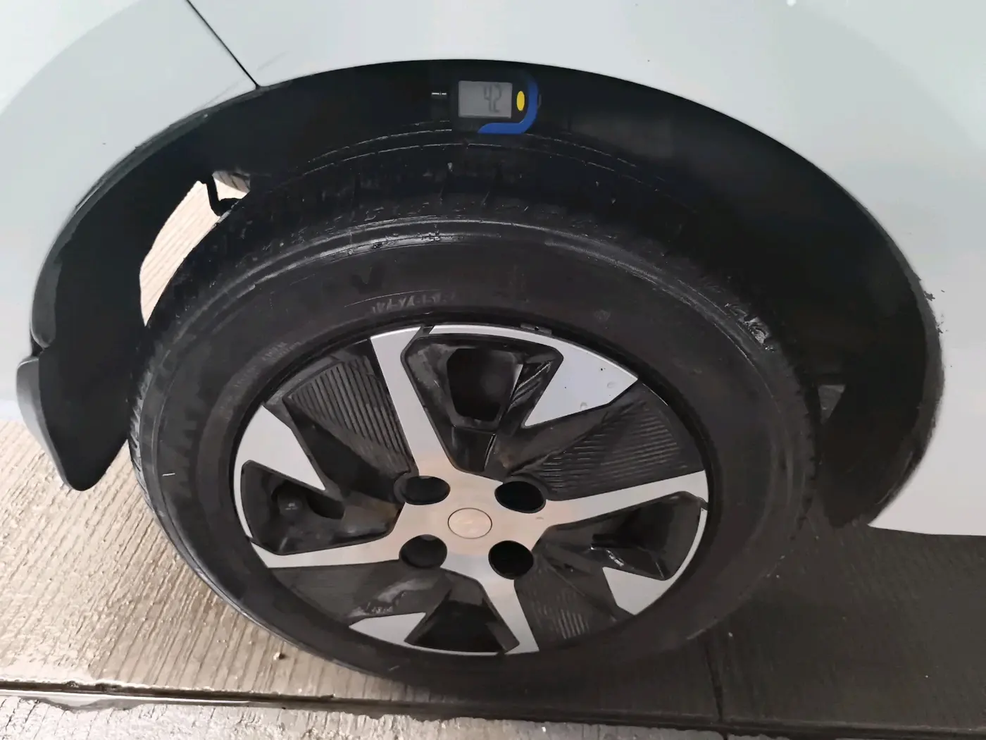 2025 Tata TIGOR XZA Plus iCNG , CNG, Automatic, 19,945 km, tyre