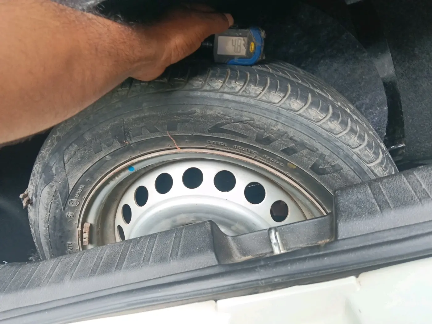 2018 Maruti Baleno SIGMA PETROL 1.2, CNG, Manual, 28,349 km, tyre