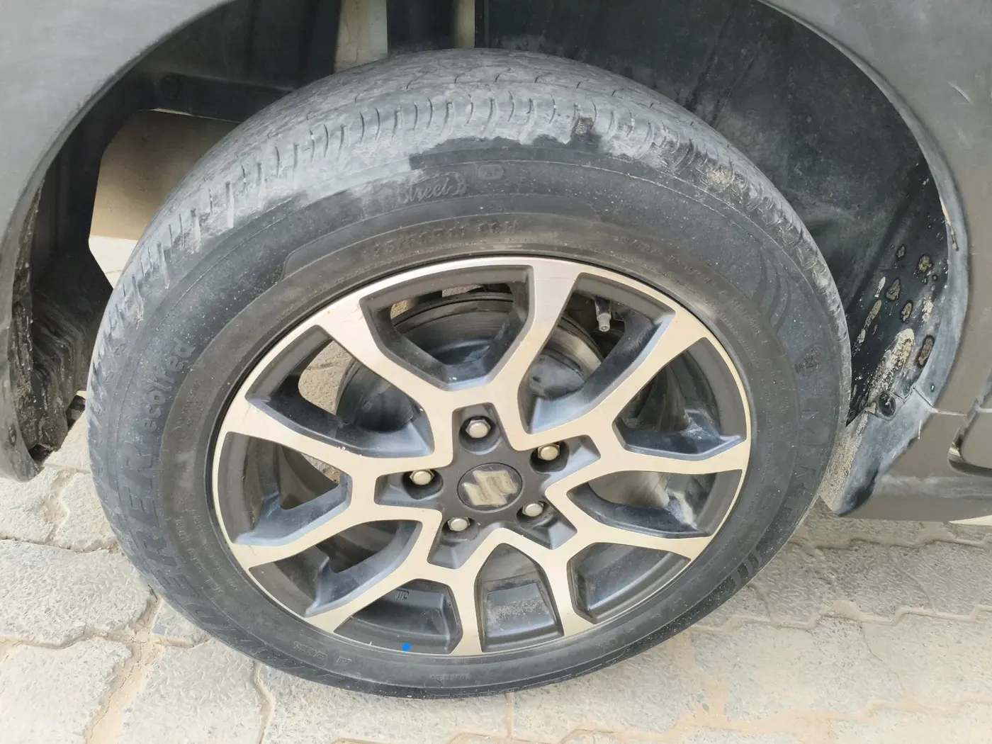 2023 Maruti XL6 ZETA CNG, CNG, Manual, 69,234 km, tyre
