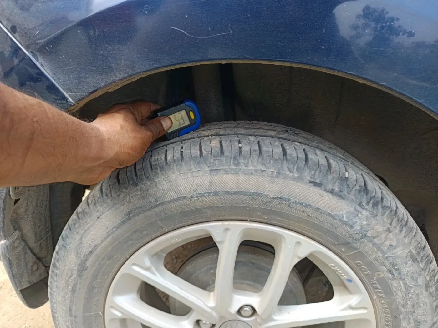 2023 Maruti Swift ZXI CNG, CNG, Manual, 40,768 km, tyre