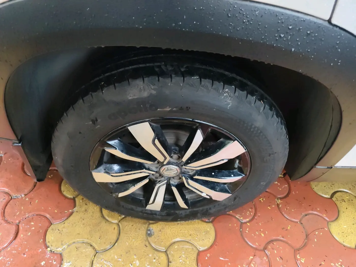 2020 MG HECTOR SHARP 1.5 DCT PETROL, Petrol, Automatic, 43,678 km, tyre