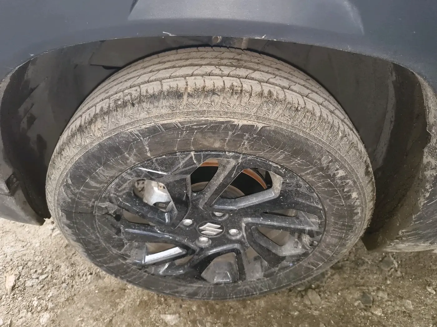 2025 Maruti FRONX DELTA PLUS 1.2MT, Petrol, Manual, 5,944 km, tyre
