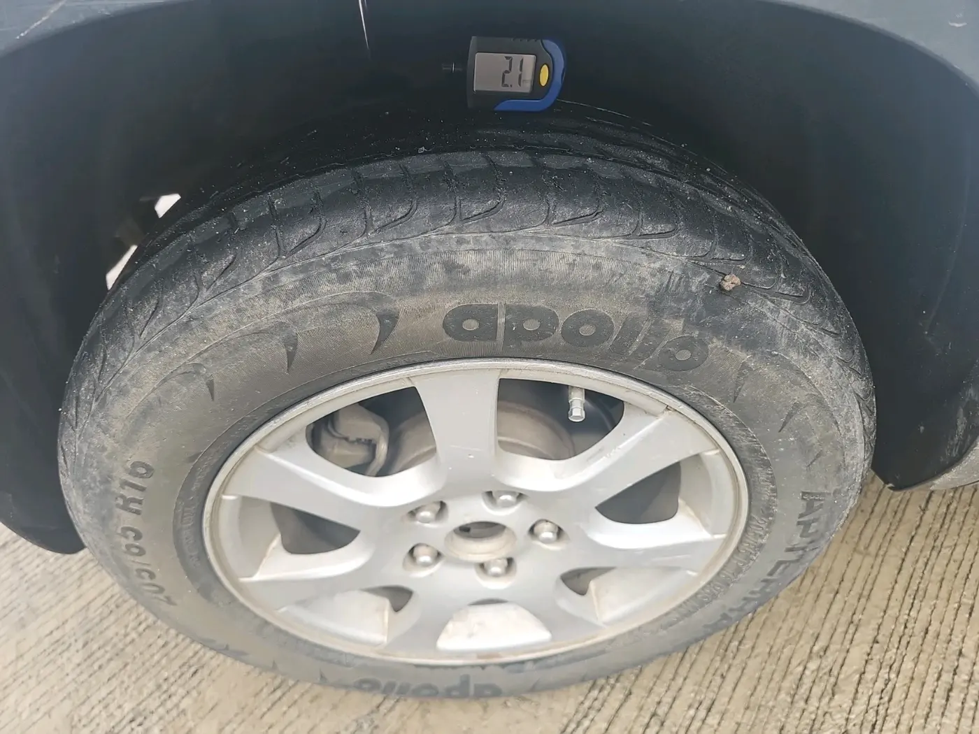 2021 KIA SELTOS HTE 1.5 DIESEL, Diesel, Manual, 87,572 km, tyre