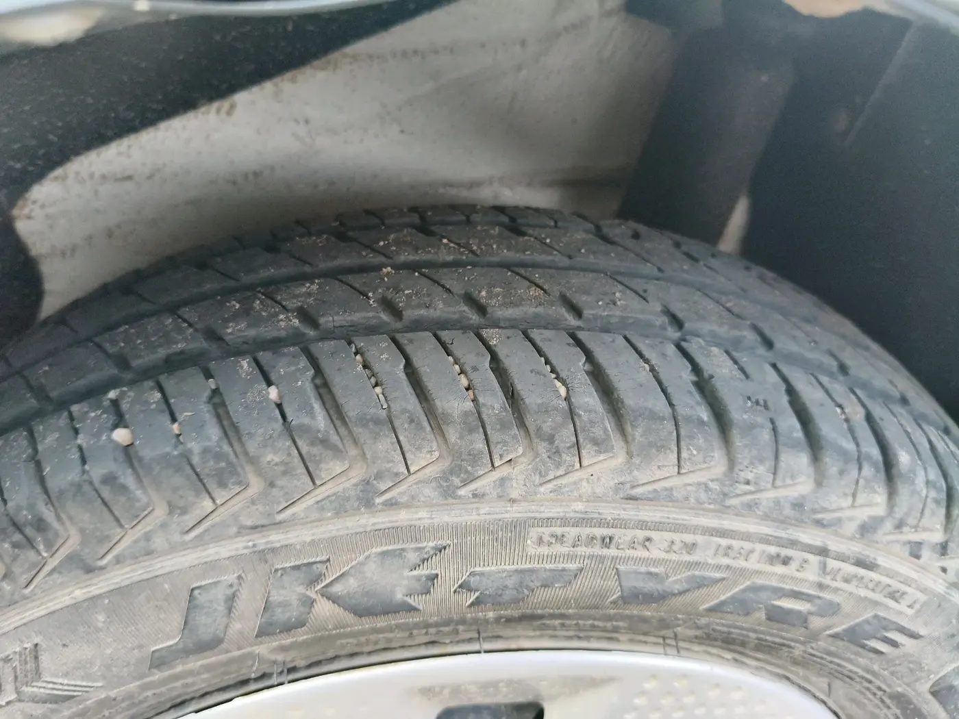 2023 Maruti Alto K10 VXI, Petrol, Manual, 25,044 km, tyre