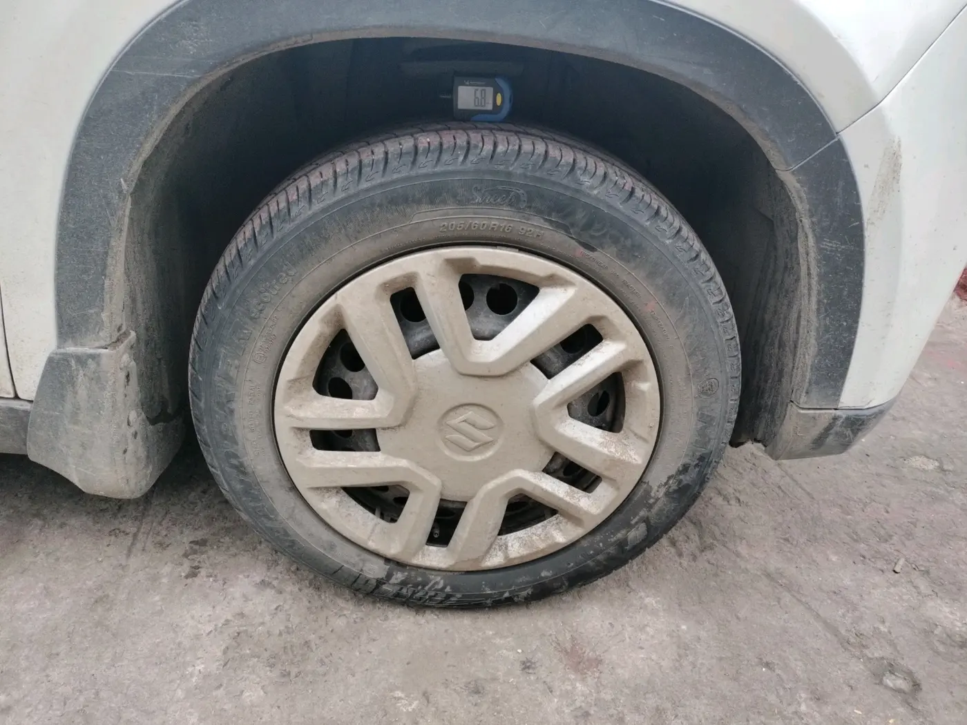 2019 Maruti Vitara Brezza VDI, Diesel, Manual, 1,18,071 km, tyre