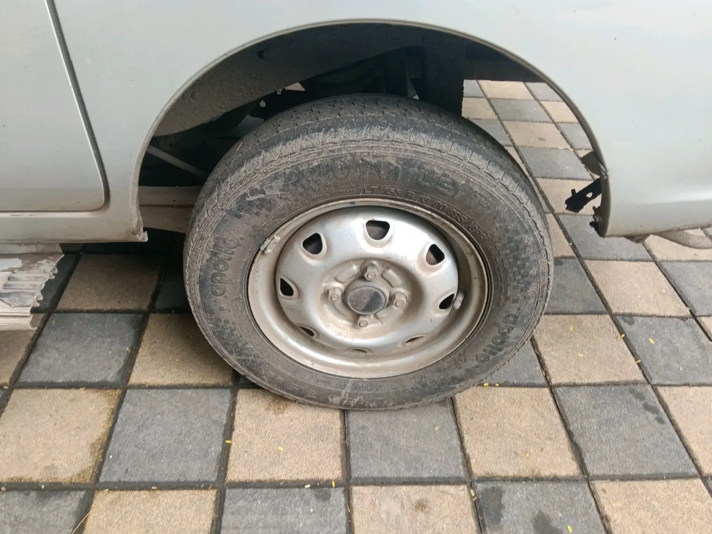 2012 Maruti Eeco 5 STR WITH A/C+HTR, Petrol, Manual, 71,227 km, tyre