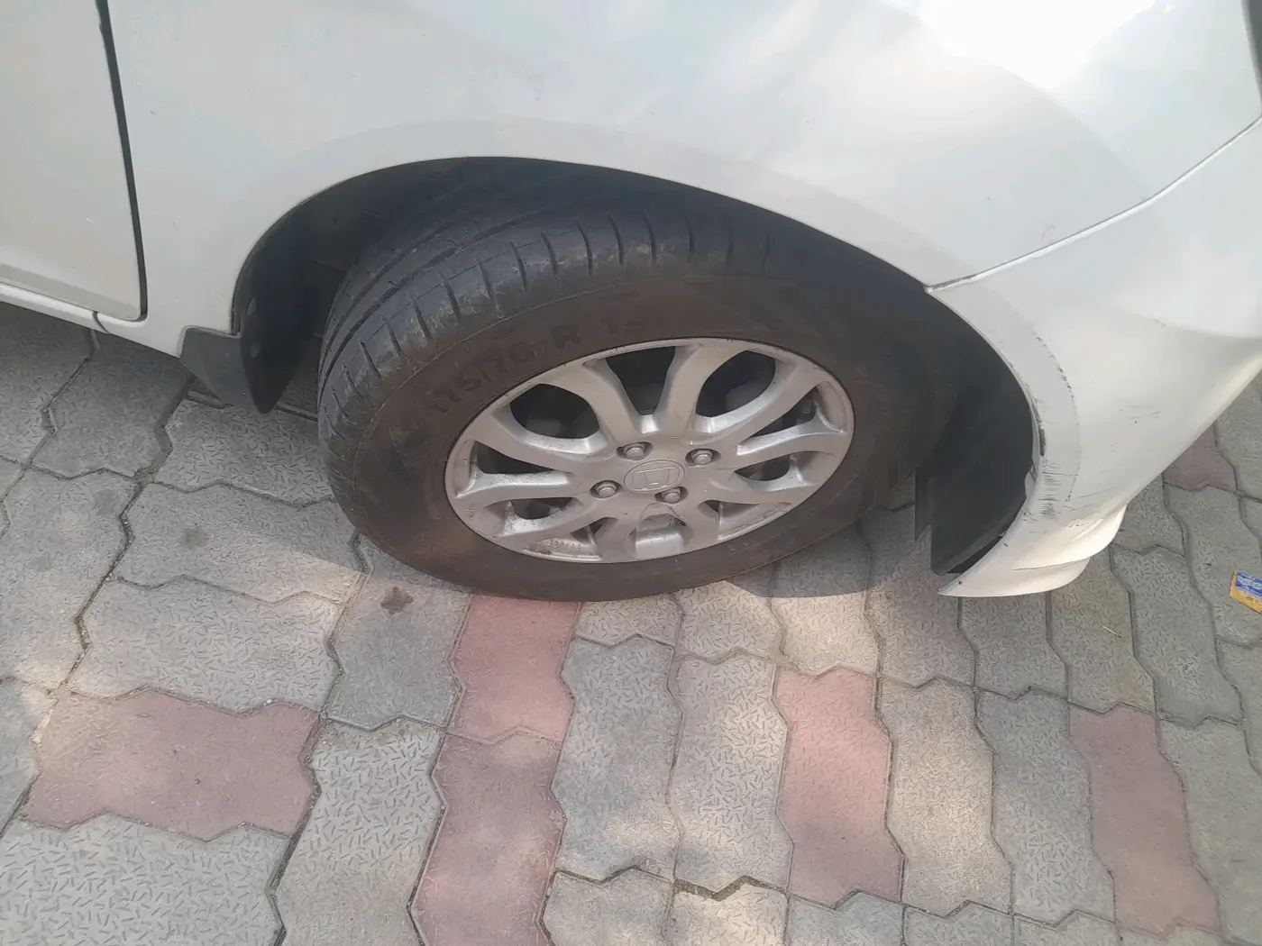 2015 Honda Amaze 1.2L I-VTEC VX, Petrol, Manual, 55,034 km, tyre
