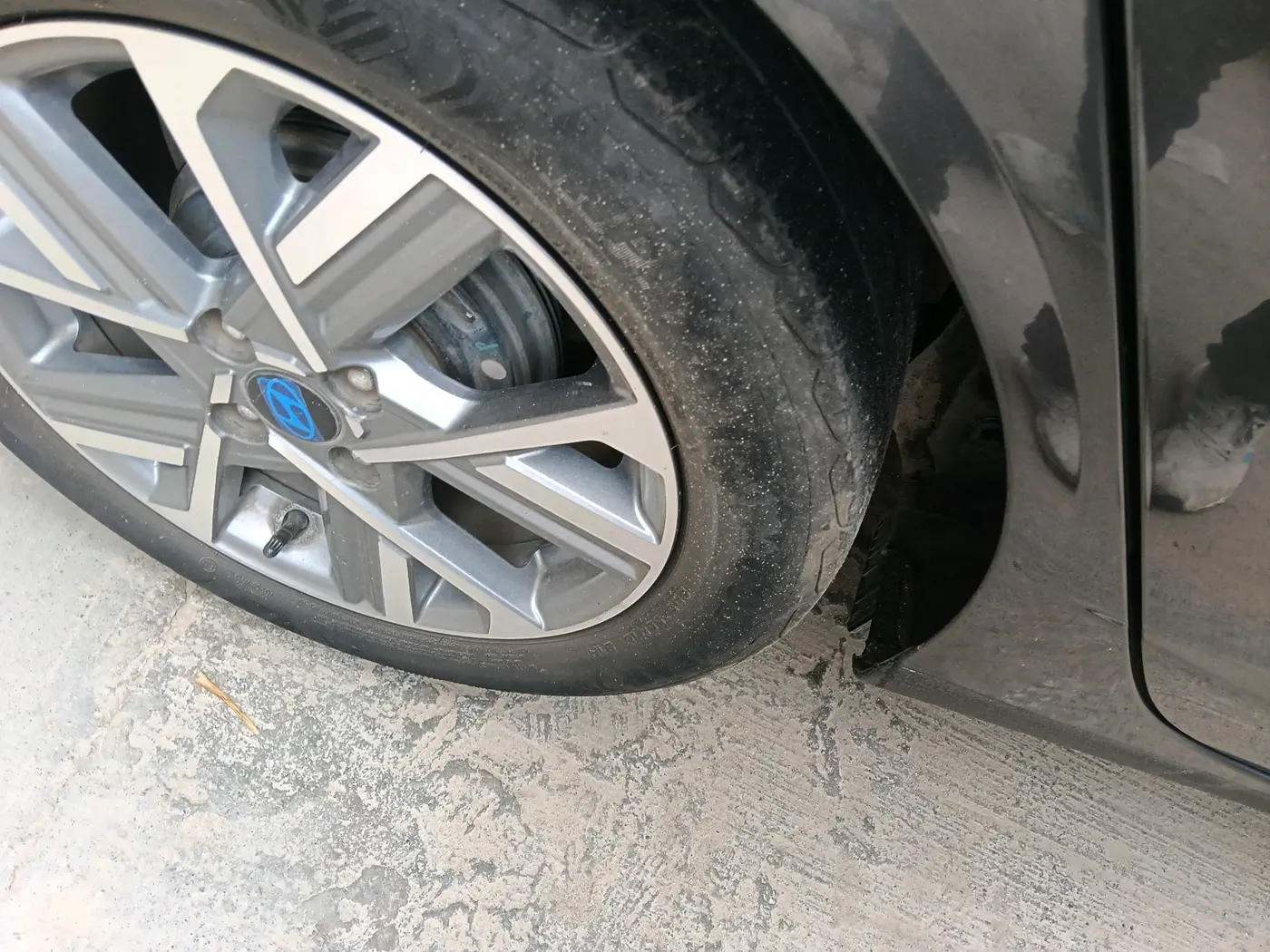 2023 Hyundai Verna SX (O)1.5 VTVT, Petrol, Manual, 73,820 km, tyre