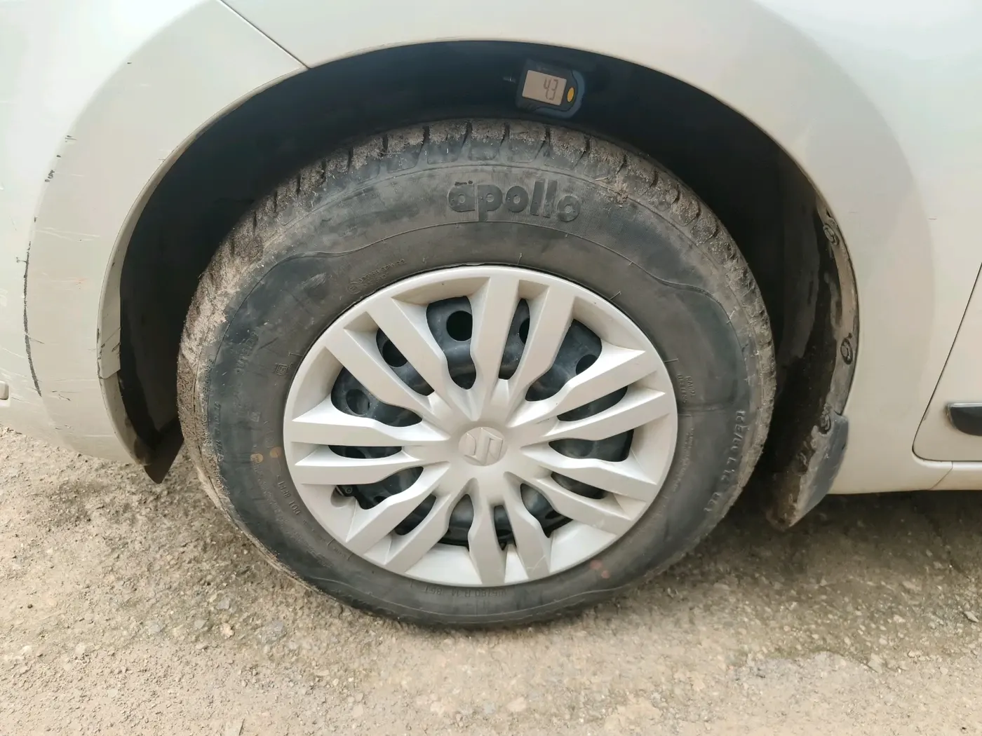 2019 Maruti Dzire VXI, Petrol, Manual, 18,954 km, tyre