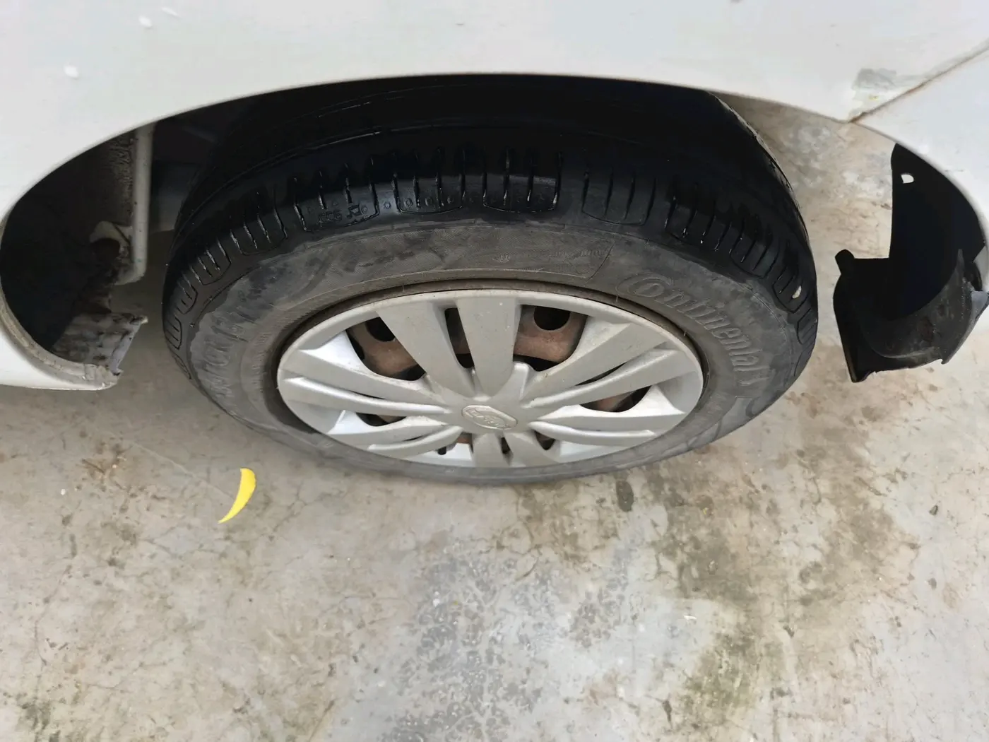 2015 Datsun Go T, CNG, Manual, 60,784 km, tyre