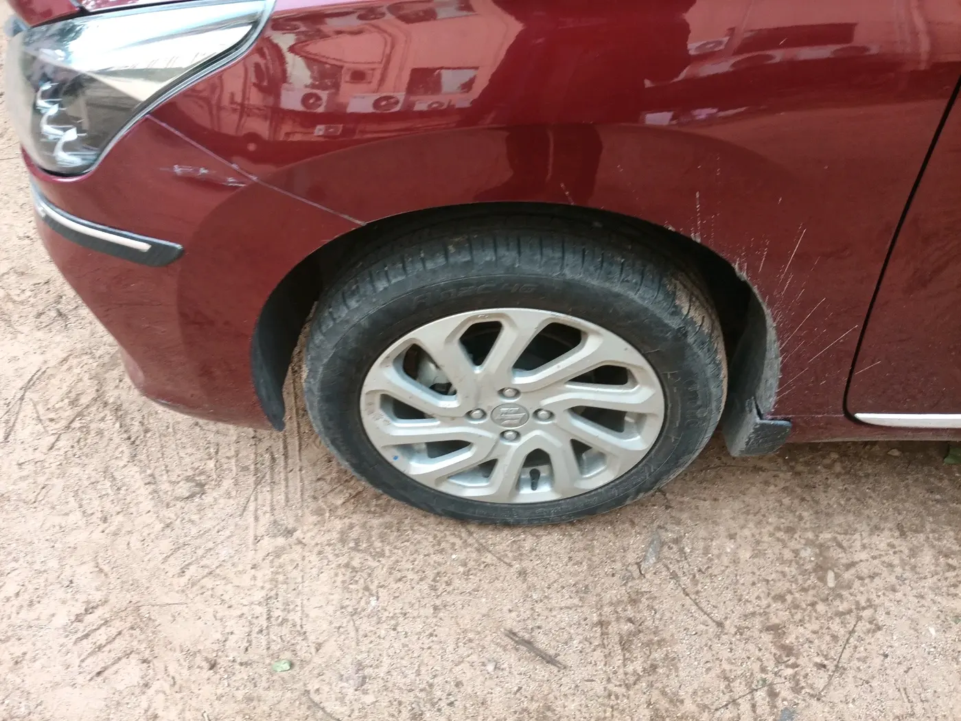 2024 Maruti Baleno ZETA 1.2 AGS, Petrol, Automatic, 5,444 km, tyre