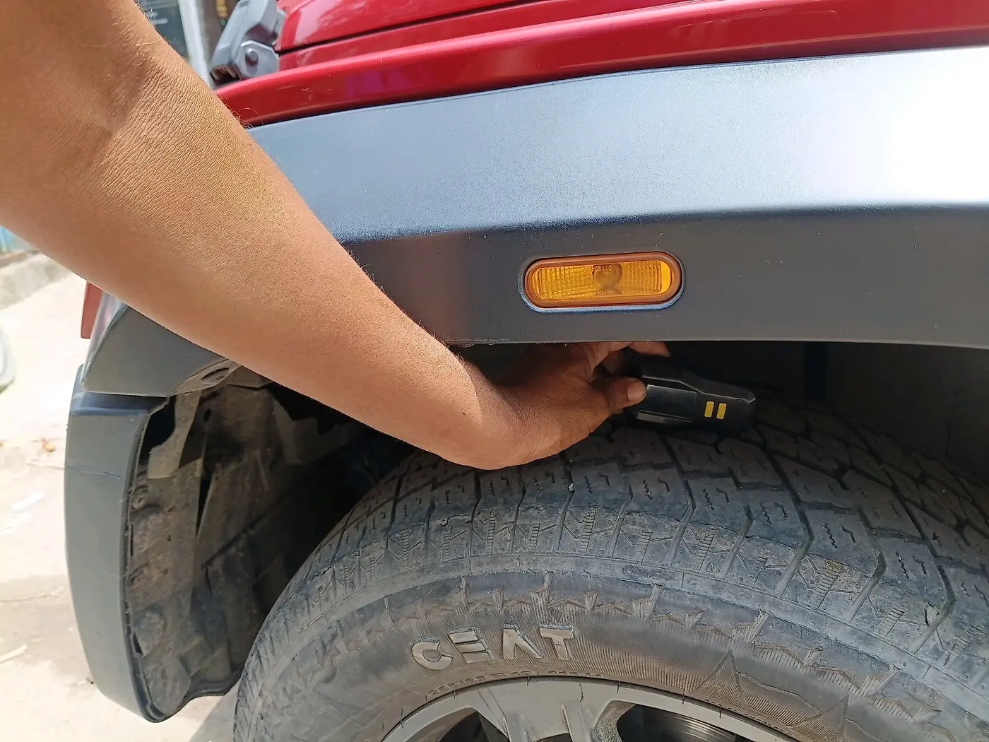 2023 Mahindra Thar LX P 2WD AT HT, Petrol, Automatic, 44,818 km, tyre