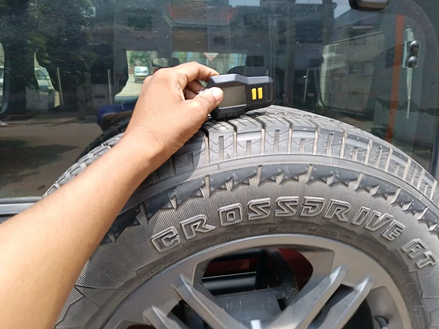 2023 Mahindra Thar LX P 2WD AT HT, Petrol, Automatic, 44,818 km, tyre