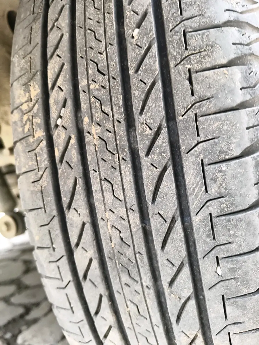 2023 Maruti JIMNY ALPHA ALL GRIP PRO AT, Petrol, Automatic, 37,614 km, tyre