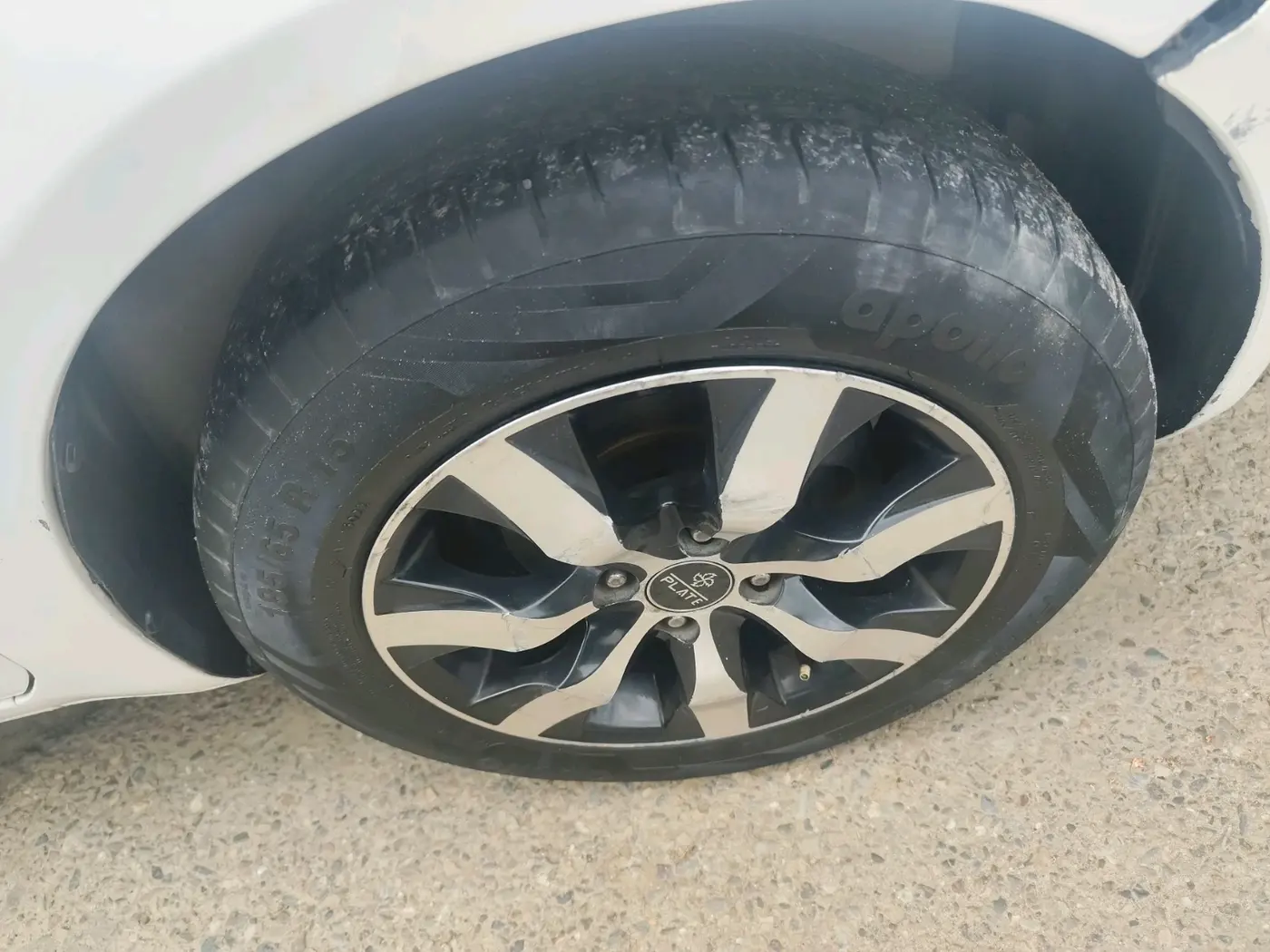 2014 Maruti Ritz VXI, Petrol, Manual, 2,04,518 km, tyre