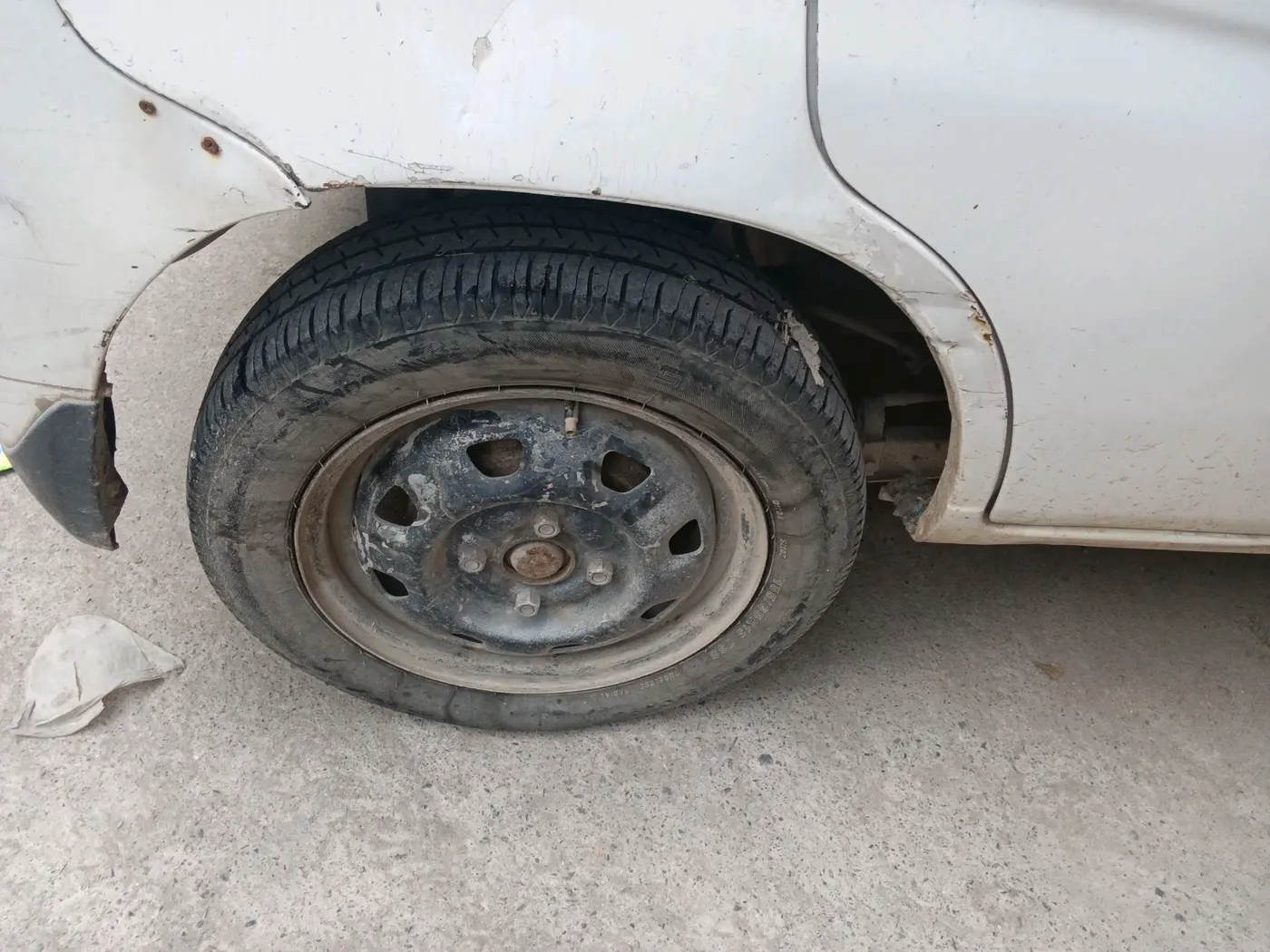 2012 Maruti Alto K10 VXI, Petrol, Manual, 1,31,404 km, tyre