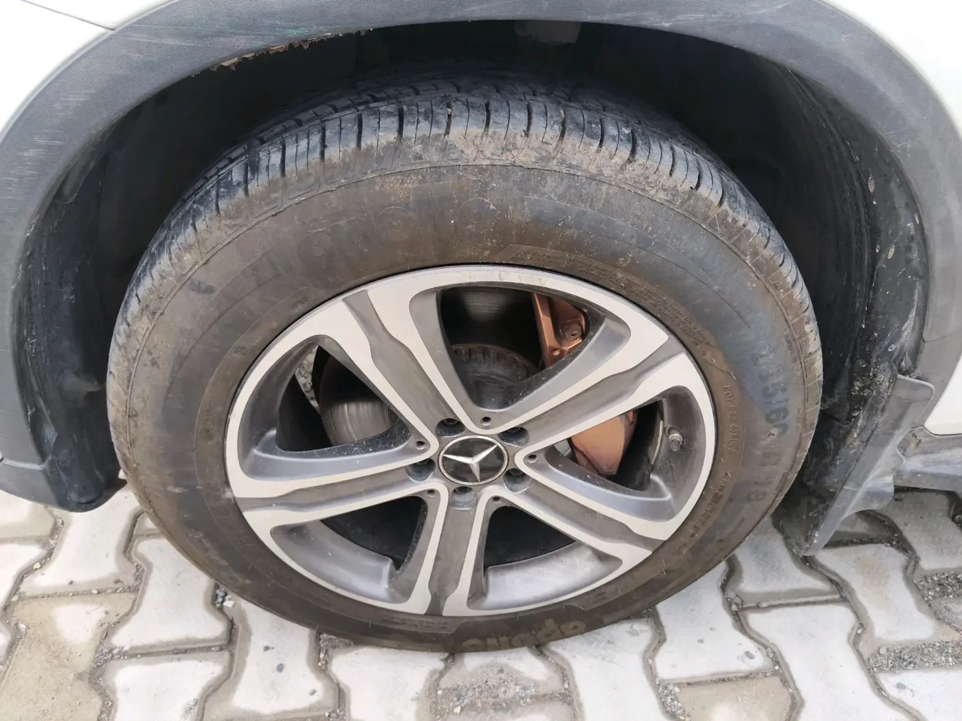 2017 Mercedes Benz GLC CLASS 220 D 4 MATIC, Diesel, Automatic, 76,913 km, tyre