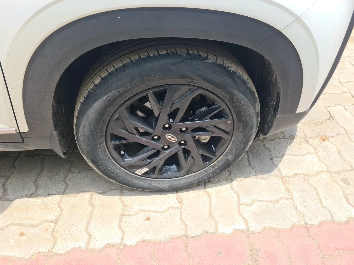2025 Hyundai Creta S (O) 1.5 PETROL, Petrol, Manual, 12,405 km, tyre