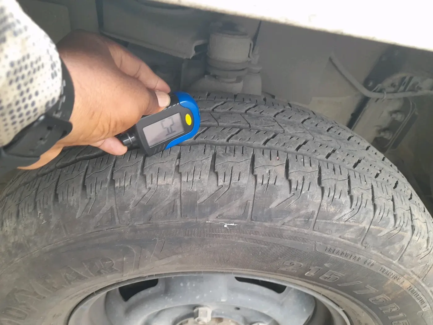 2021 Mahindra Bolero B6 (O), Diesel, Manual, 97,020 km, tyre