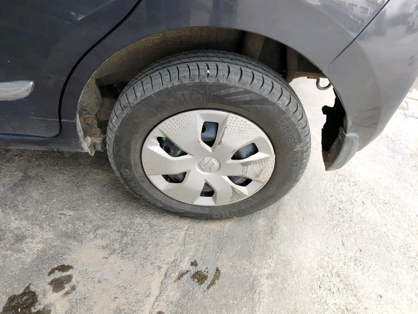 2022 Maruti Alto K10 VXI, Petrol, Manual, 66,773 km, tyre