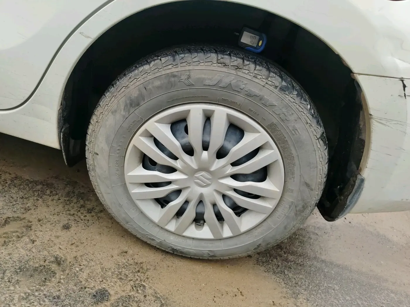 2019 Maruti Dzire VXI, Petrol, Manual, 88,321 km, tyre