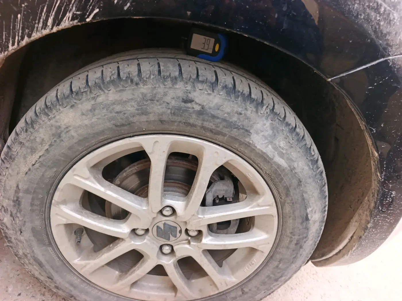 2023 Maruti Swift ZXI, Petrol, Manual, 49,855 km, tyre