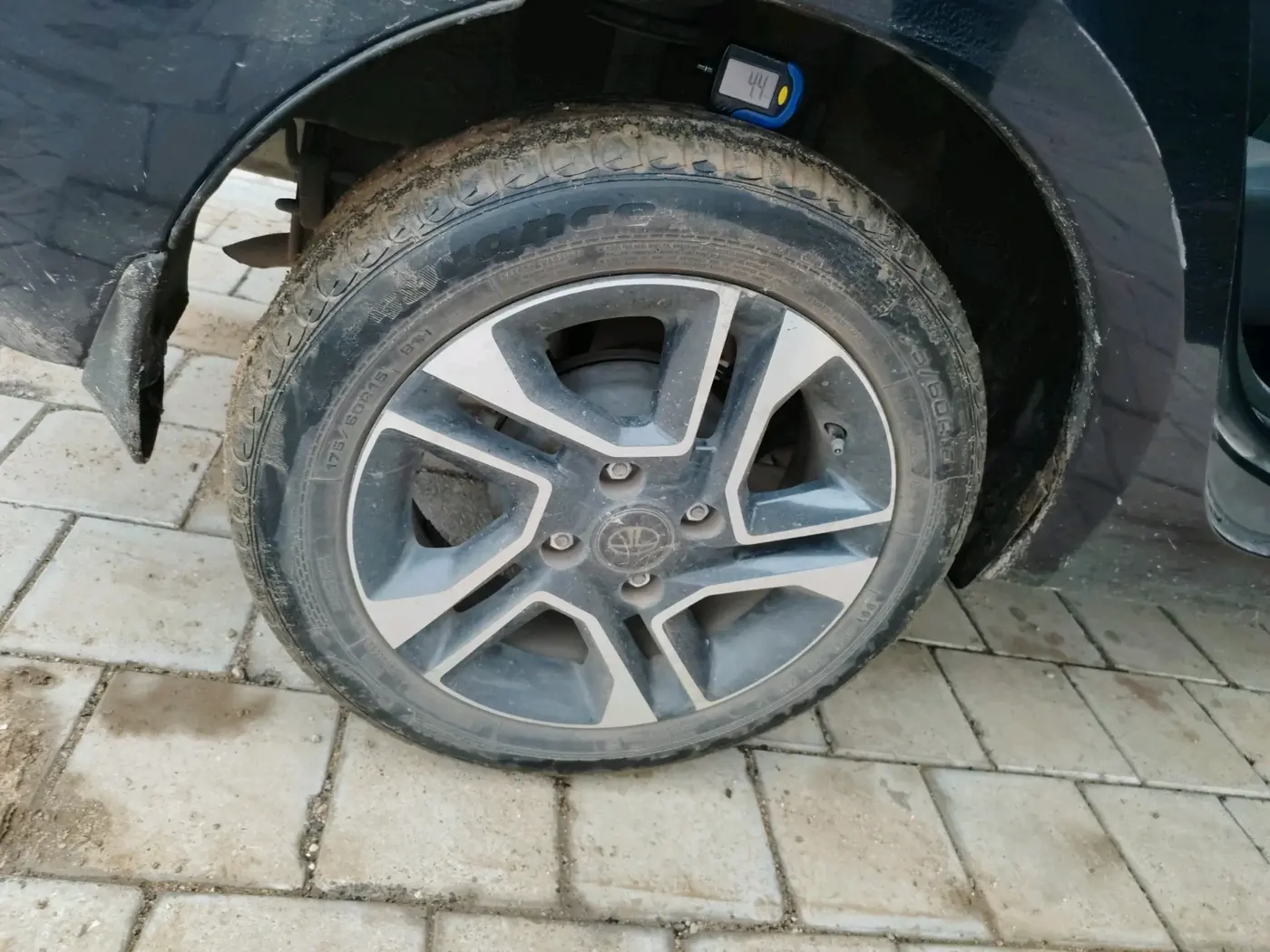 2018 Tata TIGOR XZ PLUS PETROL, Petrol, Manual, 41,229 km, tyre