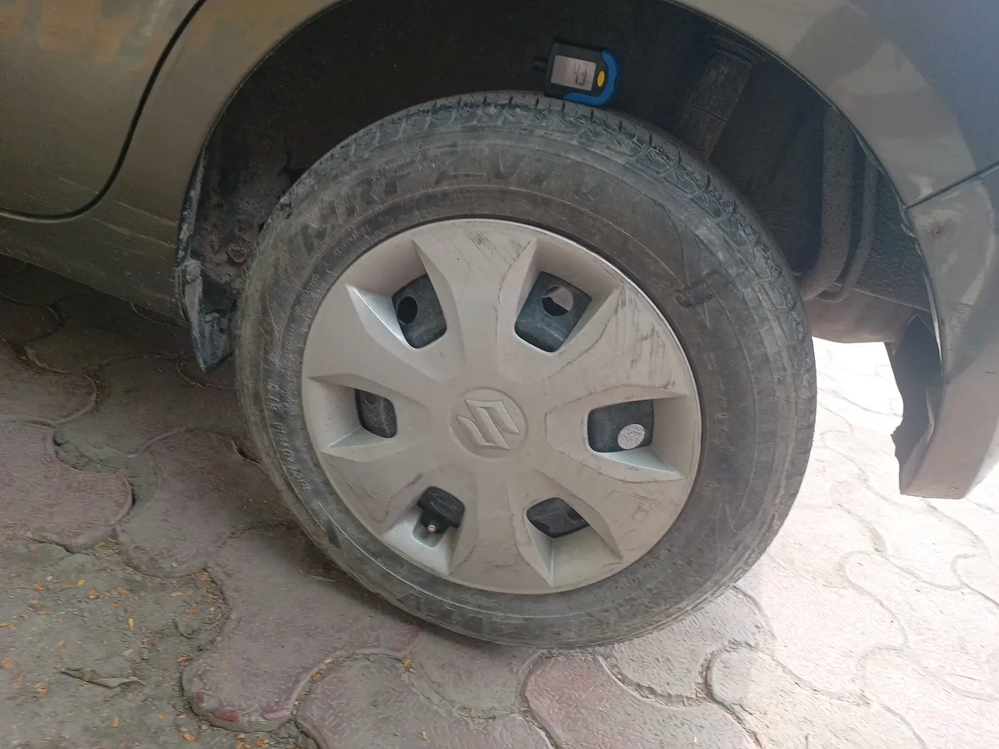 2019 Maruti New Wagon-R ZXI 1.2 AMT, Petrol, Automatic, 31,582 km, tyre