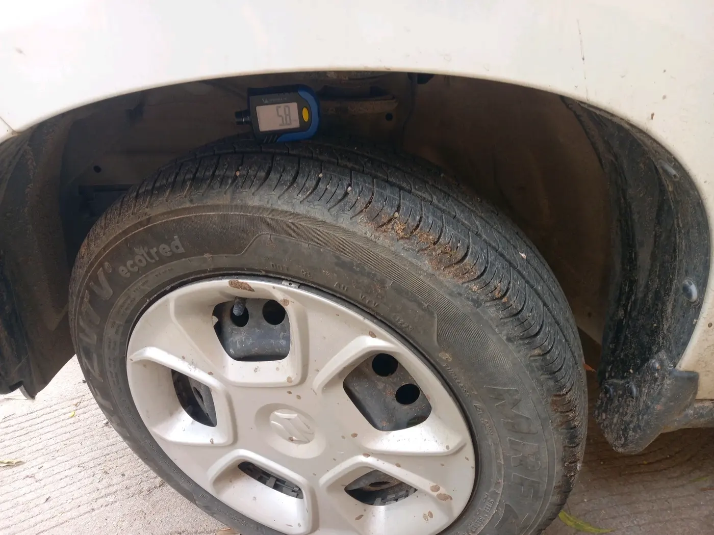 2023 Maruti S PRESSO VXI S-CNG, CNG, Manual, 9,509 km, tyre