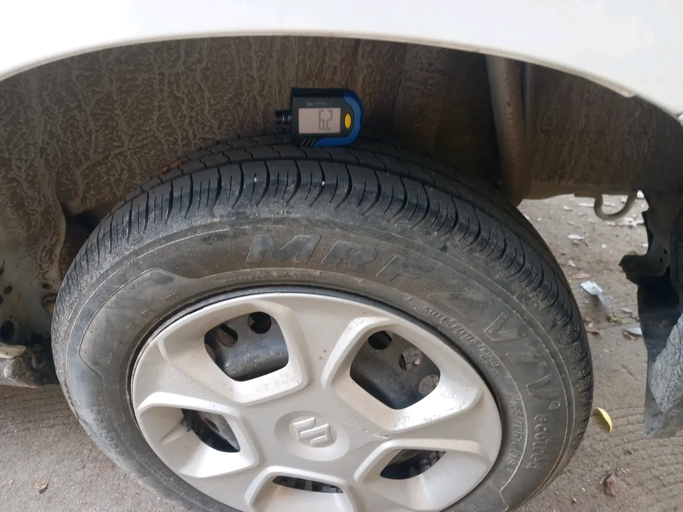 2023 Maruti S PRESSO VXI S-CNG, CNG, Manual, 9,509 km, tyre
