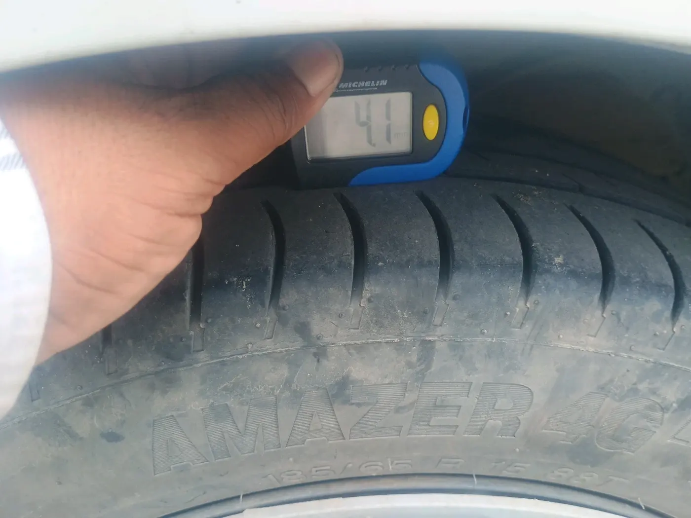 2020 Maruti Ertiga VXI CNG, CNG, Manual, 98,783 km, tyre