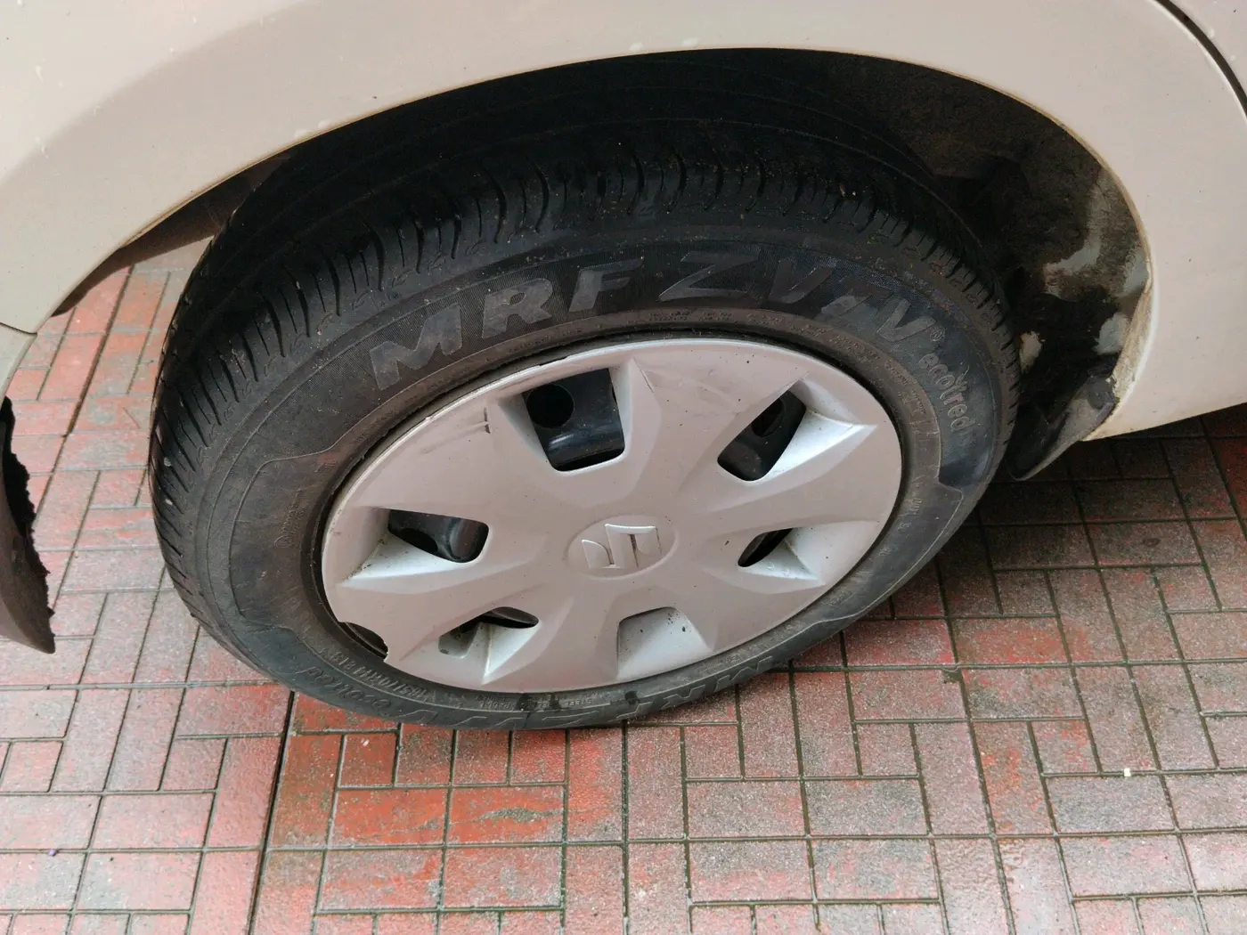 2024 Maruti New Wagon-R VXI 1.0, Petrol, Manual, 38,431 km, tyre