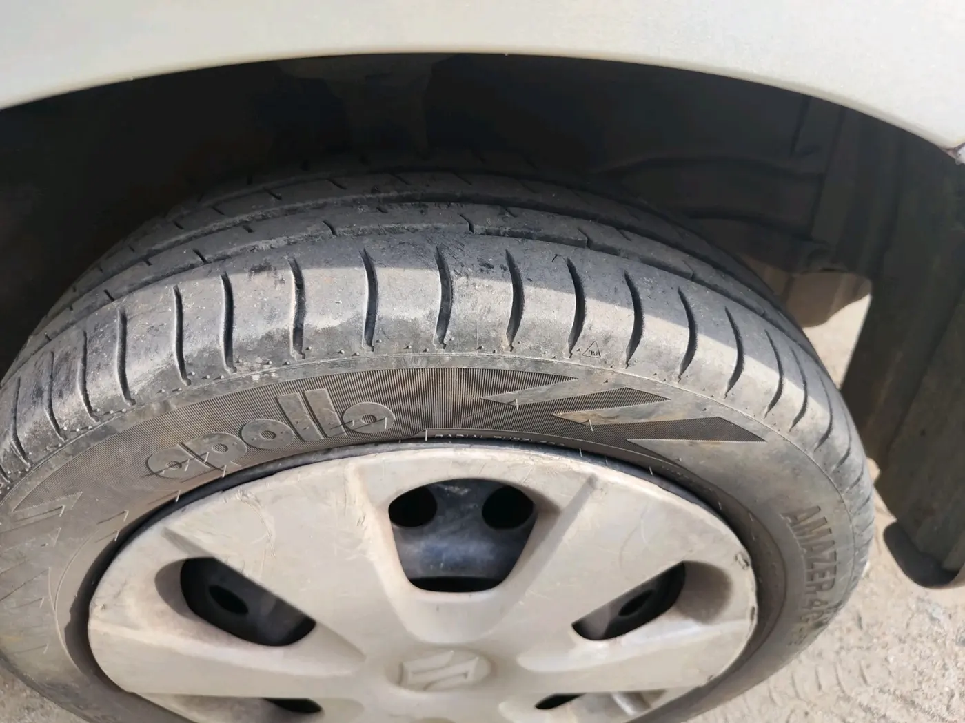 2012 Maruti Wagon R 1.0 VXI, Petrol, Manual, 52,301 km, tyre
