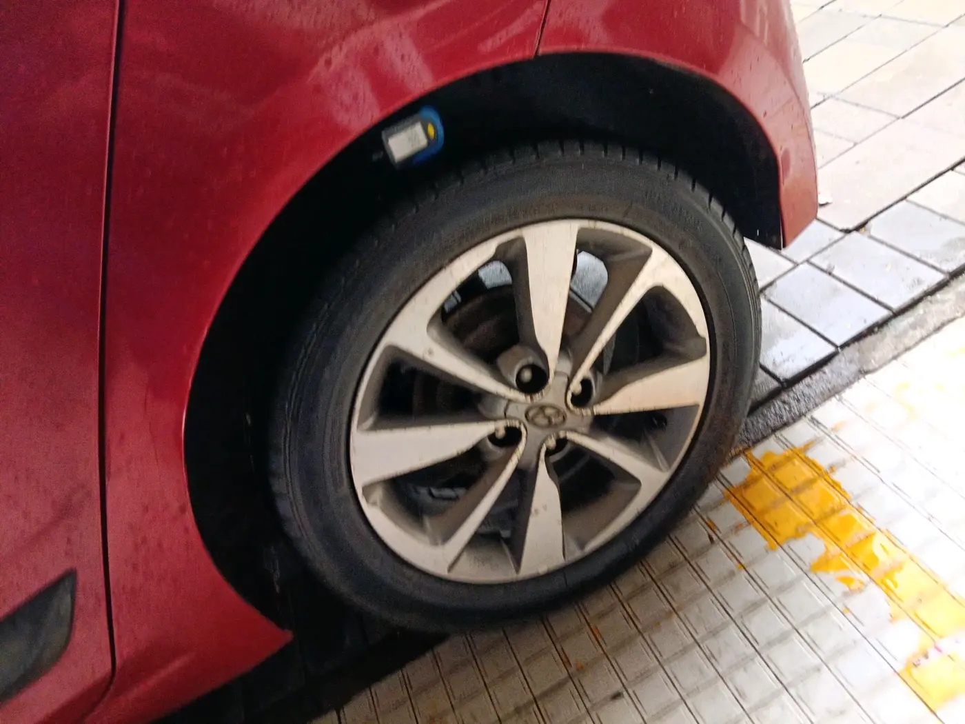 2015 Hyundai Elite i20 ASTA 1.2, Petrol, Manual, 91,603 km, tyre
