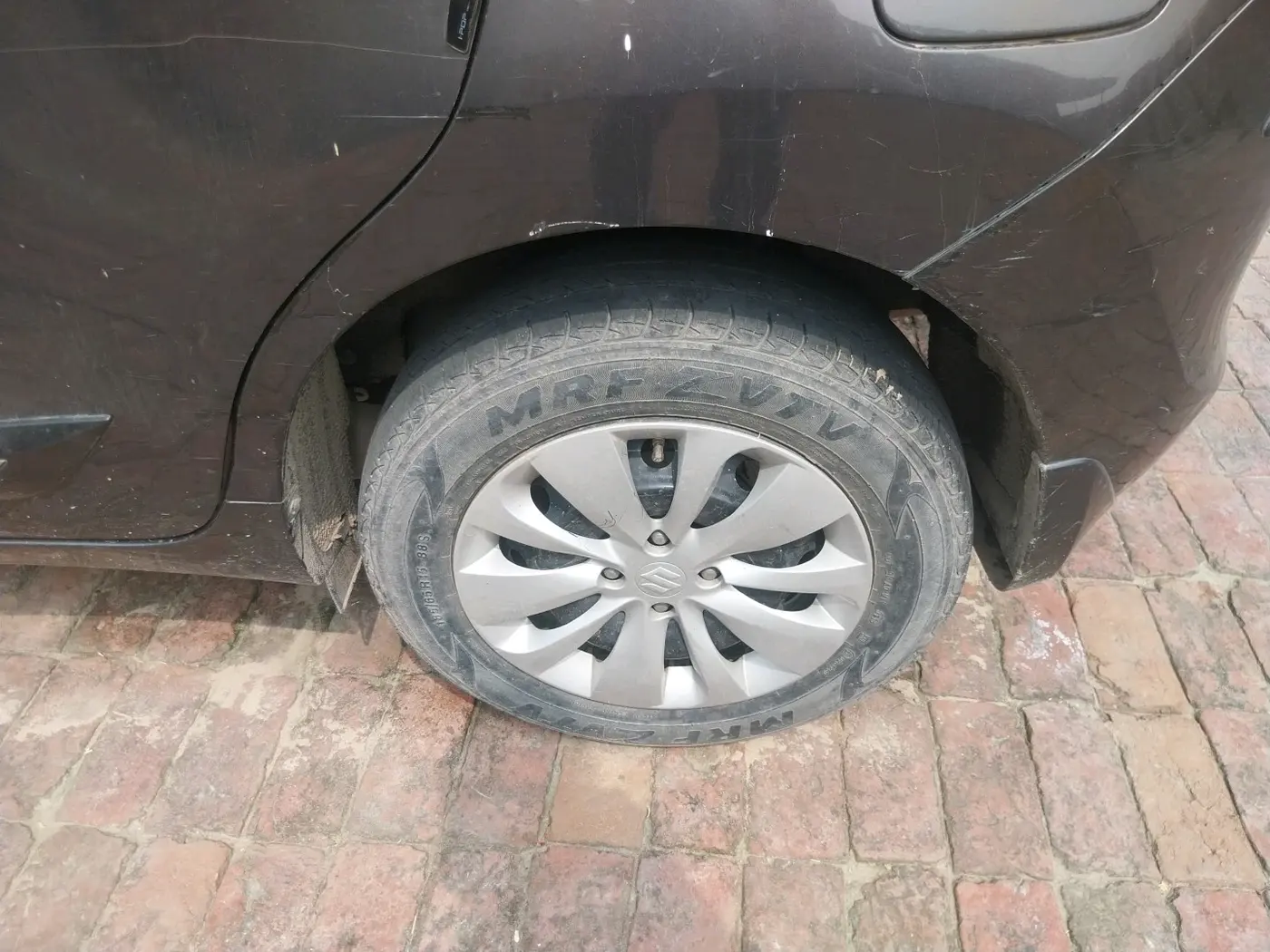 2018 Maruti Baleno DELTA PETROL 1.2, Petrol, Manual, 62,090 km, tyre