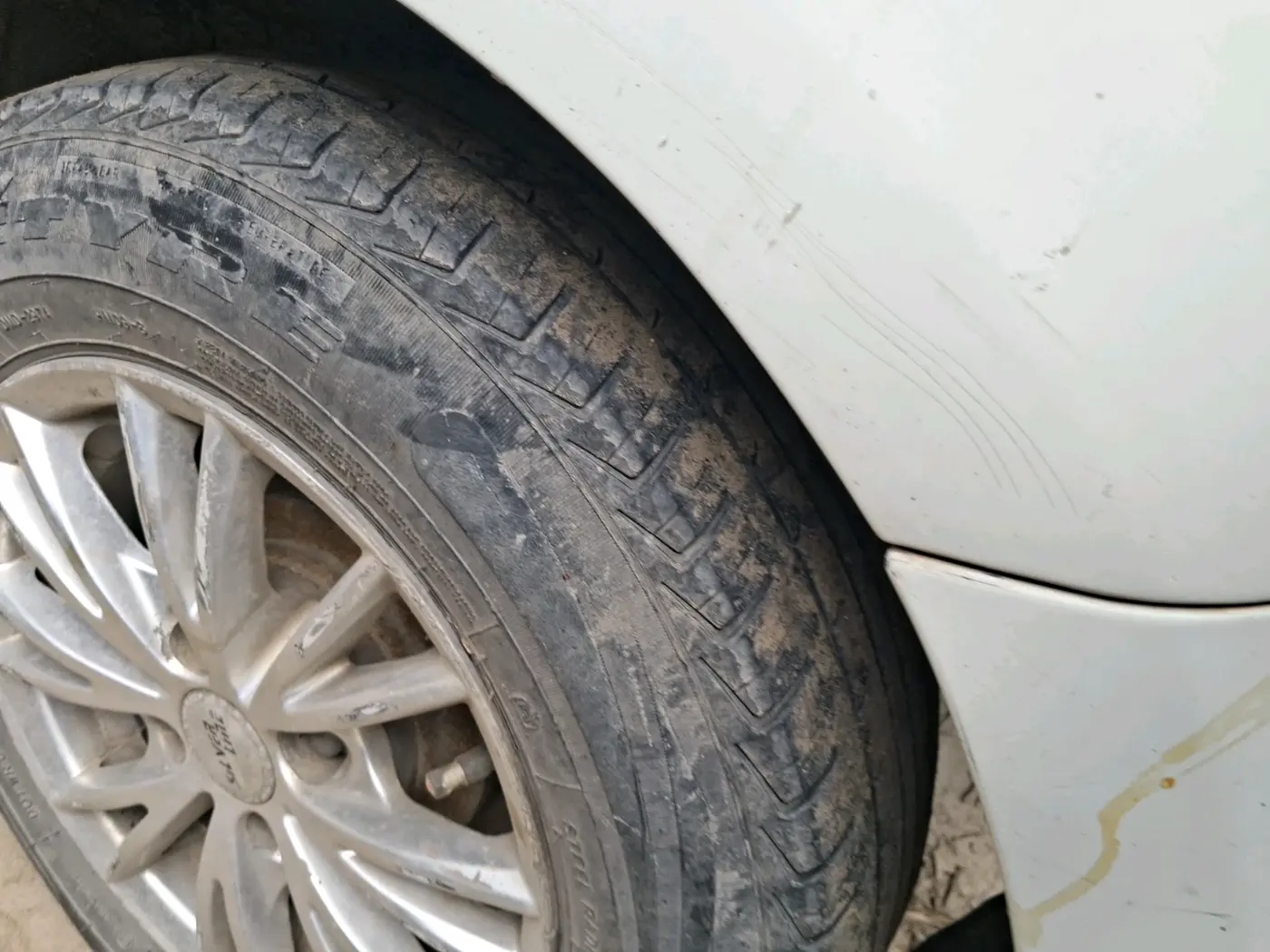 2012 Hyundai i10 ERA 1.1, CNG, Manual, 51,506 km, tyre