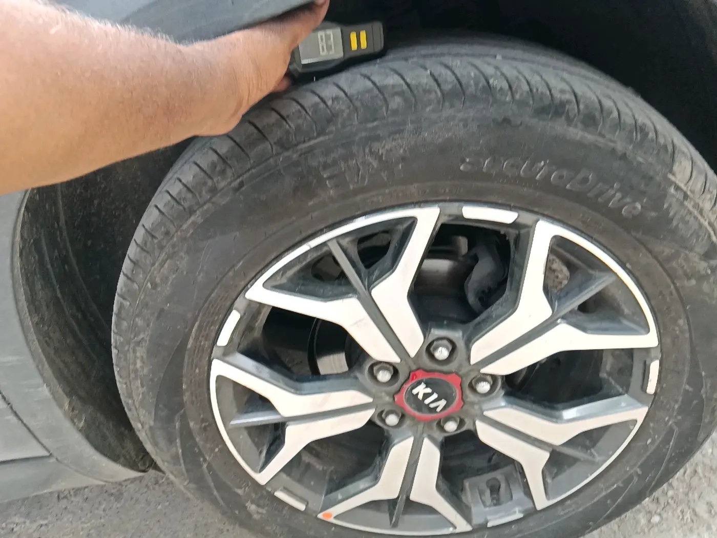 2019 KIA SELTOS GTX PLUS DCT 1.4 PETROL, Petrol, Automatic, 1,14,160 km, tyre