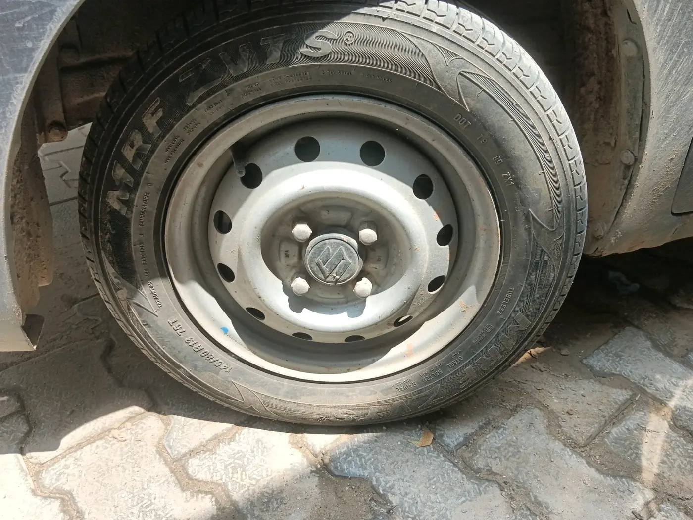2018 Maruti Wagon R 1.0 LXI CNG, CNG, Manual, 91,767 km, tyre